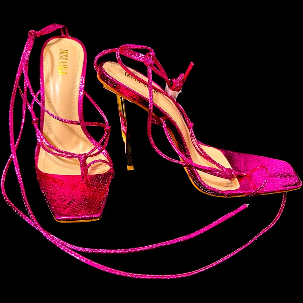 Pink snakeskin metallic gold heels